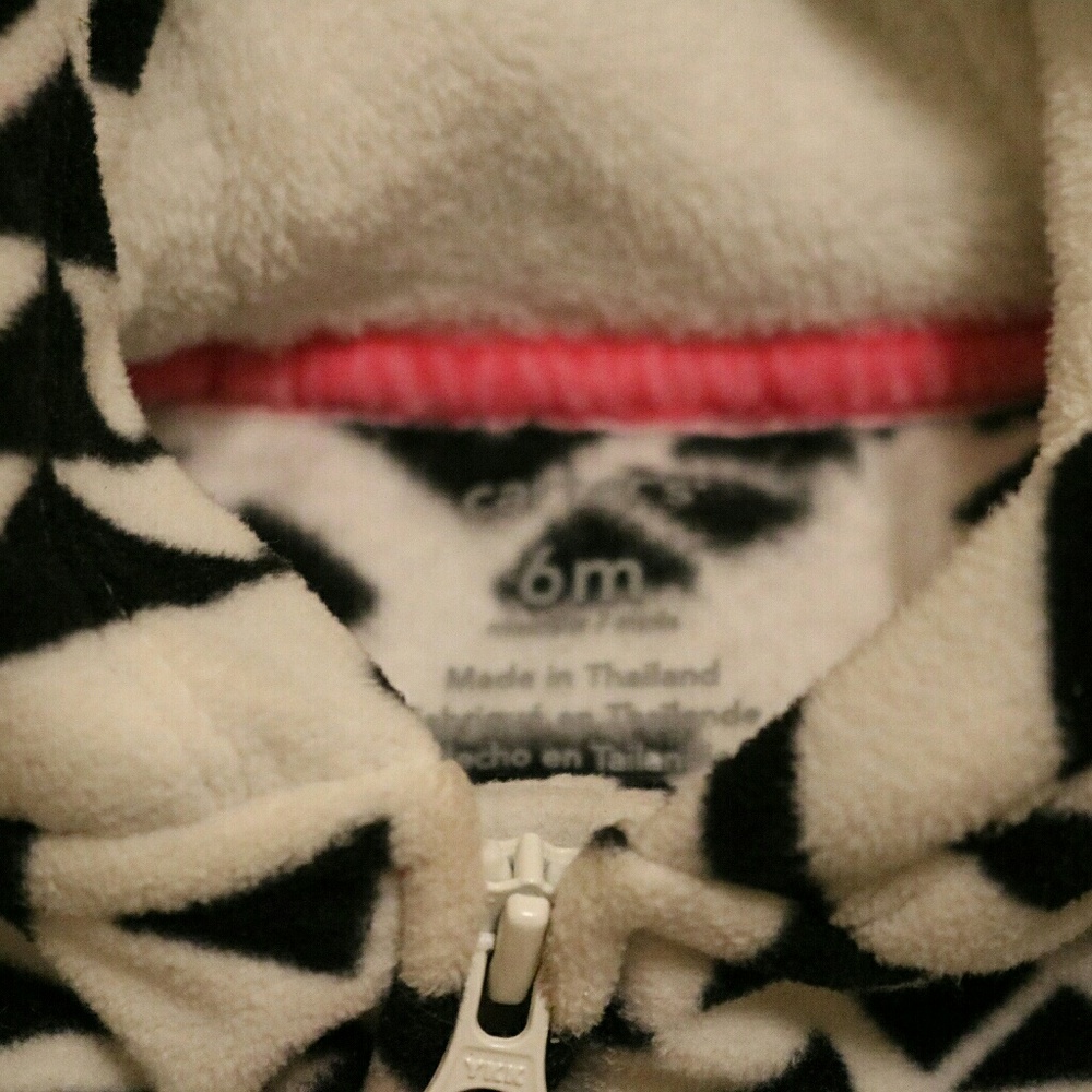 Fleece Rompers - Picture 2 of 4